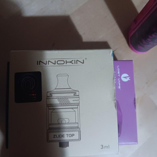 The Lema electronic cigarette with Innokin 4 ml atomizer like new, rare color with leather