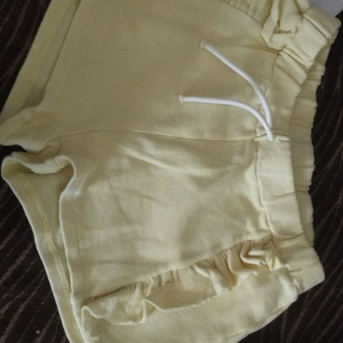 Girls' set used, Benetton top and Zara shorts, age 11-12