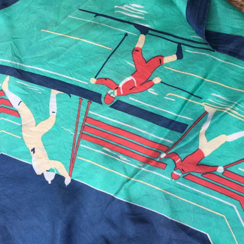 Vintage 80's scarf skiers like new, blue and turquoise