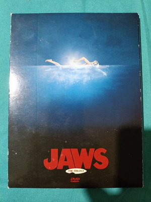 Jaws The Trilogy DVD like new, horror genre