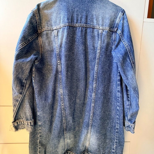 Women's long denim jacket with rips size S like new, blue