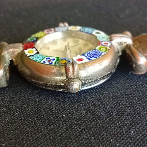 Murano watch used, broken chain
