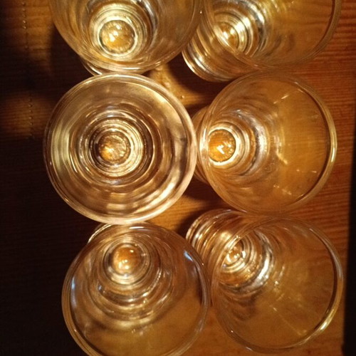 Set of 6 shot glasses like new
