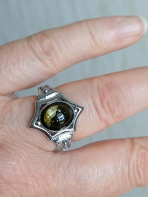 Women's ring like new, stainless steel with decorative stone