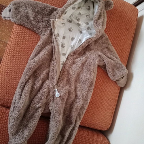 Baby romper like new, 4-6 months
