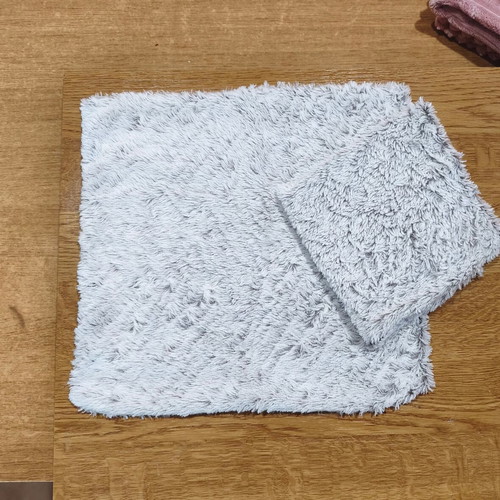 Set of 2 decorative pillow covers 40x40 cm, white-grey, fluffy texture