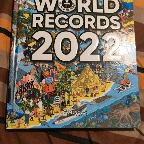 Guinness World Records 2022 book like new