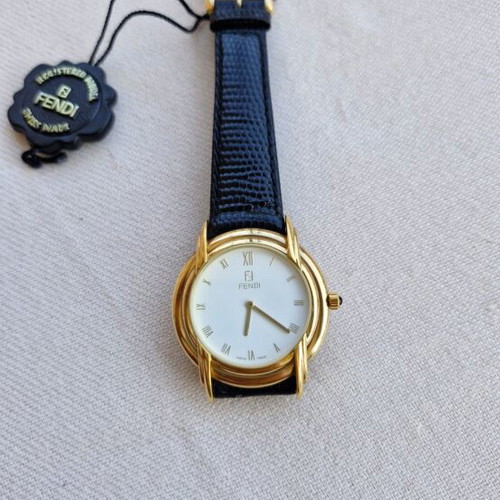 Fendi watch, face diameter 3cm, brand new