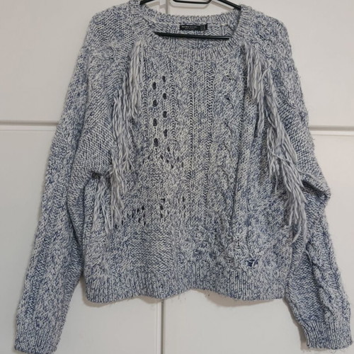 Bershka women's knitted pullover blue size M like new