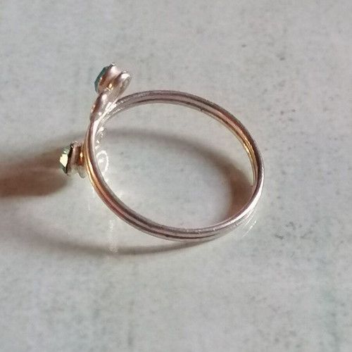 925 Silver Spiral Toe Ring with Blue Light Blue Rhinestones new