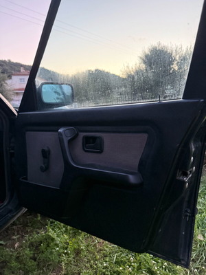 Ταπετσαρίες πόρτας BMW E30 μεταχειρισμένες, μπρος πίσω για τετραπορτο
