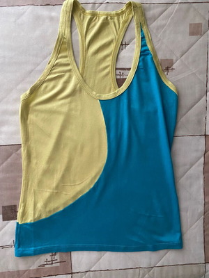 Benetton sleeveless top like new, yellow and blue, size S