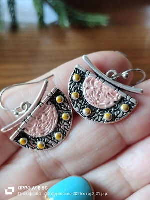 Pink earrings new
