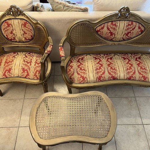 Louis XV classic living room set like new, sofa, armchair & coffee table