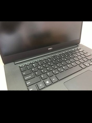 Dell XPS 9570 laptop like new, 16GB RAM, Intel Core i7, 256GB SSD