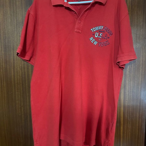 Tommy Hilfiger polo T-shirt size XL like new, red