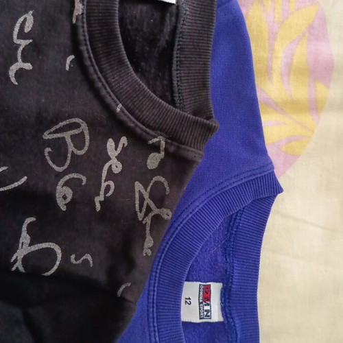 Girls' DMN sweatshirts like new, size 12, black and blue, 2 pieces