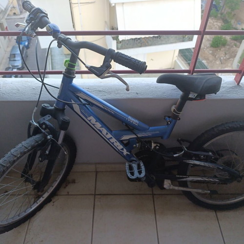 Children's bicycles used, city type with gears