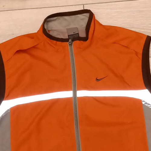Nike  Retro Reflective Outdoor Vest