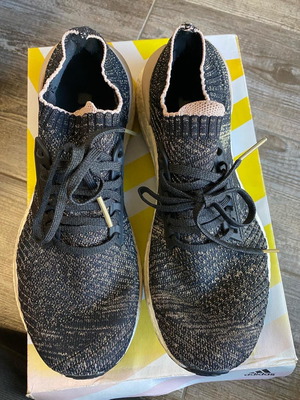 Adidas Ultraboost x LTD αθλητικά σε πολύ καλή κατάσταση, νούμερο 42