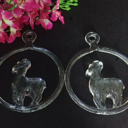 Kosta Boda Julbock Suncatcher Bertil Vallien like new