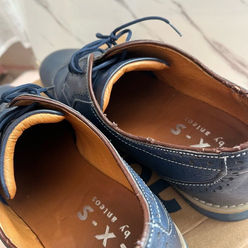 Commanchero Original blue shoes size 44 like new