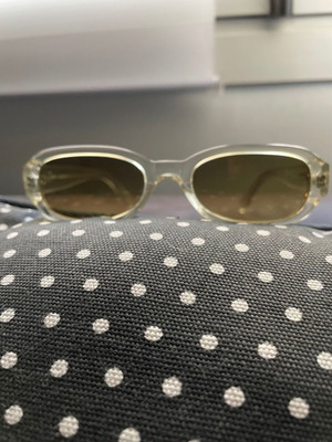 Fendi sunglasses like new, beige transparent frame