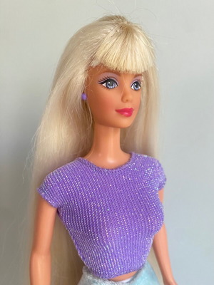 Mattel 1997 Bead Blast Barbie doll used with long blonde hair