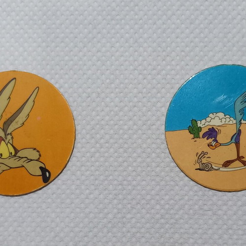 Super Tasty Tops collectible caps like new, set of 2, 1995