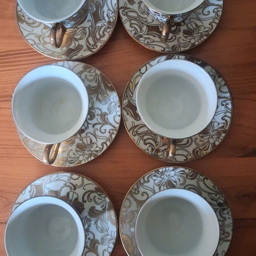 Set of 6 vintage porcelain tea-coffee cups like new, white with gold