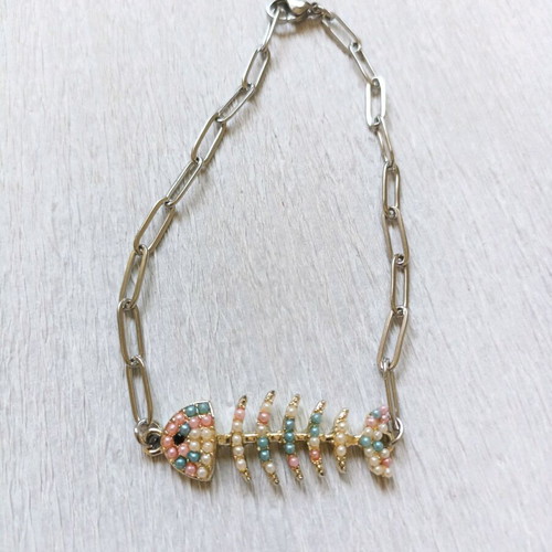 Steel fishbone chain bracelet with colorful beads