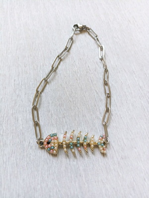 Steel fishbone chain bracelet with colorful beads