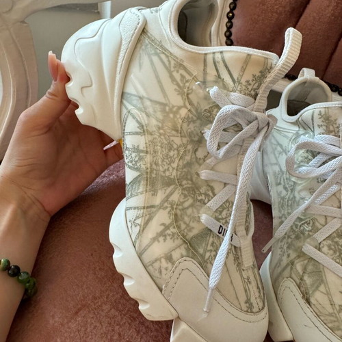 Dior D-Connect sneakers size 37 like new, white and green