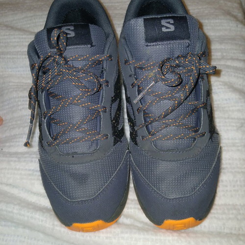 Salomon waterproof hiking shoes size 37 like new gray
