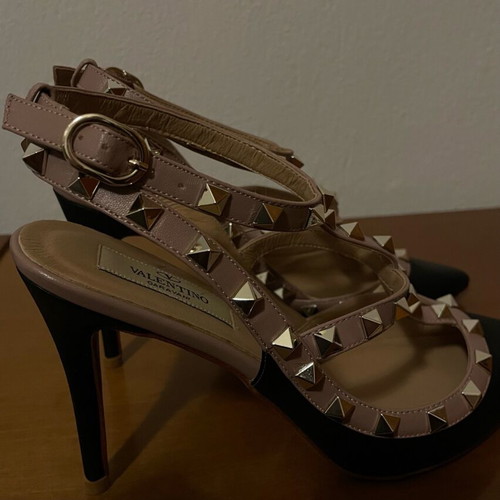Valentino pumps used, size 38, with strap wear