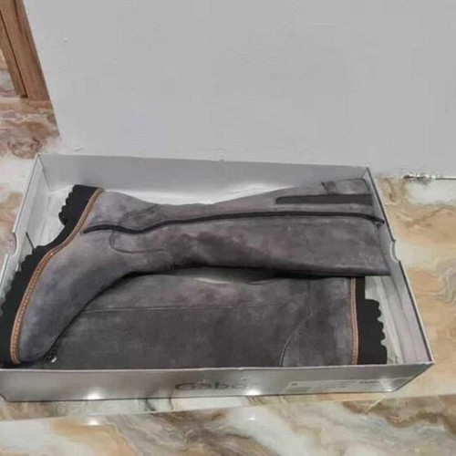 Gabor boots new, gray suede, size 42