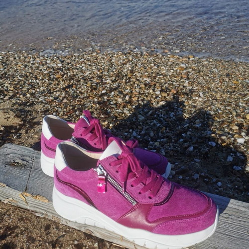 Gabor sneakers like new, size 40, pink suede leather