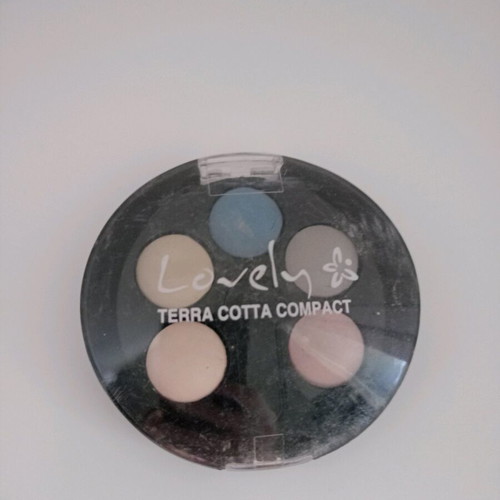 Eyeshadows lightly used