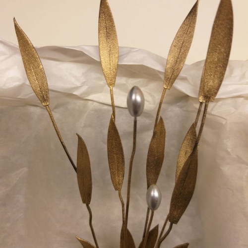 Handmade bronze olive branch new from Tanagra