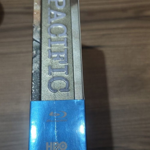 The Pacific Blu-ray metal case with Greek subtitles new