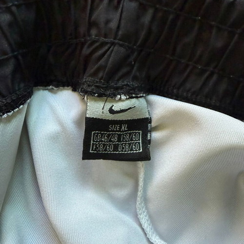 Nike 2-in-1 black and white sports shorts