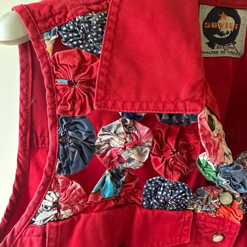 Soviet vintage sleeveless top red, like new, Walter De Virgiliis