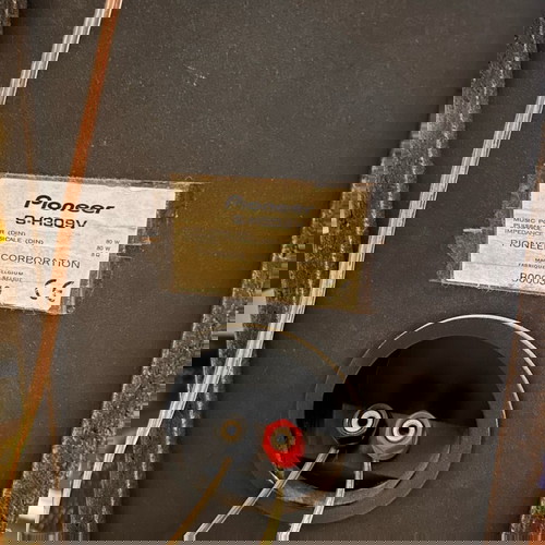 Ραδιοενισχυτής Sherwood 4 καναλιών και μεταχειρισμένα ηχεία Pioneer 80 watt