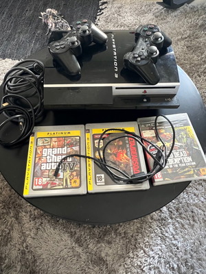 PlayStation 3 με τρία παιχνίδια