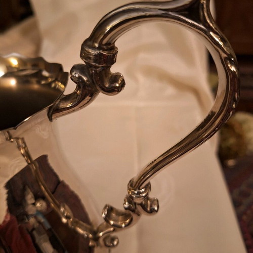 Silver-plated pitcher like new, signed, set of 2 pieces