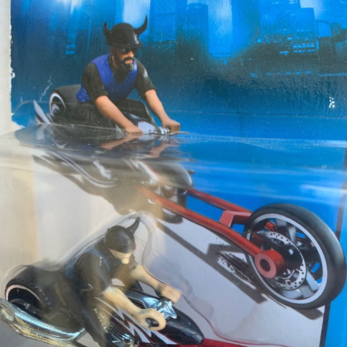 Hot Wheels motorcycle 2013 new, sealed