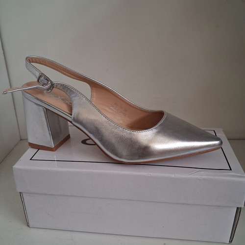 Silver Pumps size 36 new