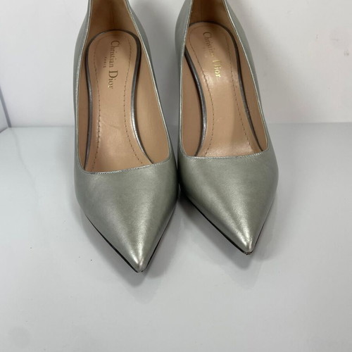 Christian Dior leather pumps size 40.5 like new, platinum color