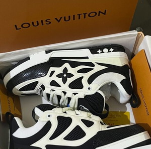 Louis Vuitton Archlight Sneakers