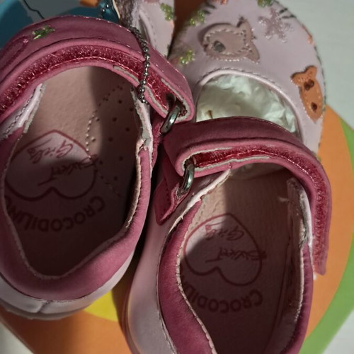 Crocodilino baby leather shoes, size 19